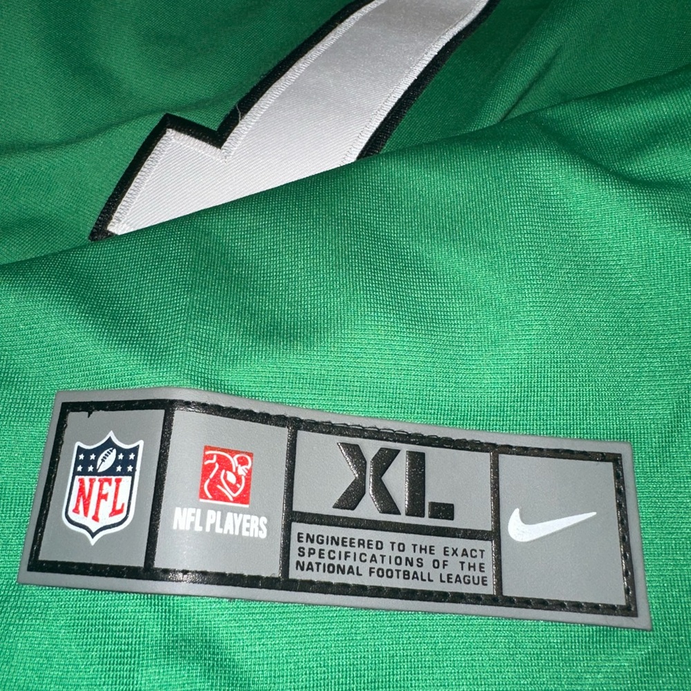 Philadelphia Eagles Green NFL Jersey - Picture 4 of 9